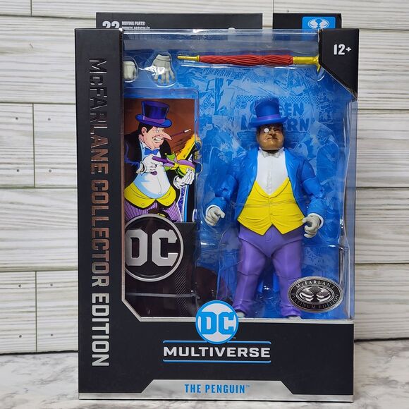 McFarlane Toys Collector Platinum Chase The Penguin and Captain Boomerang - Picture 2 of 7